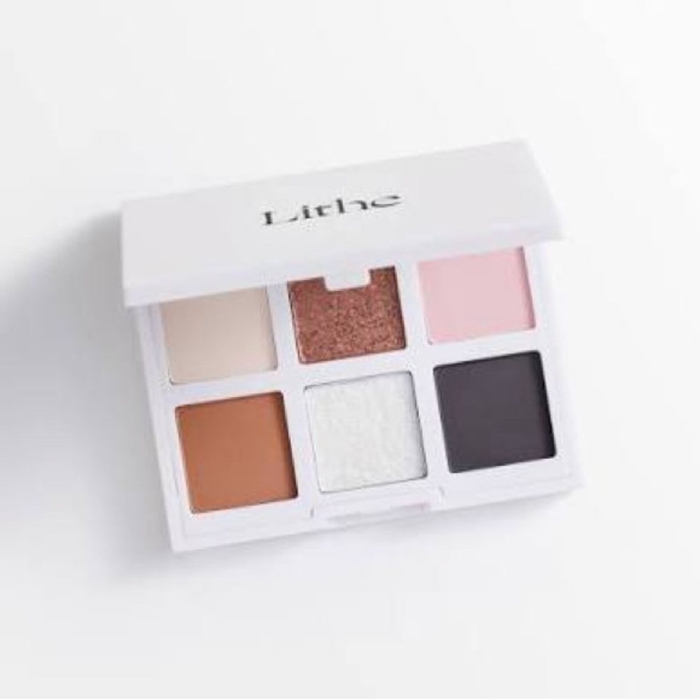 Lithe Astral Eyeshadow Palette - Multi-Color